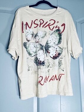 Inspiring And Radiant Tee SZ LARGE